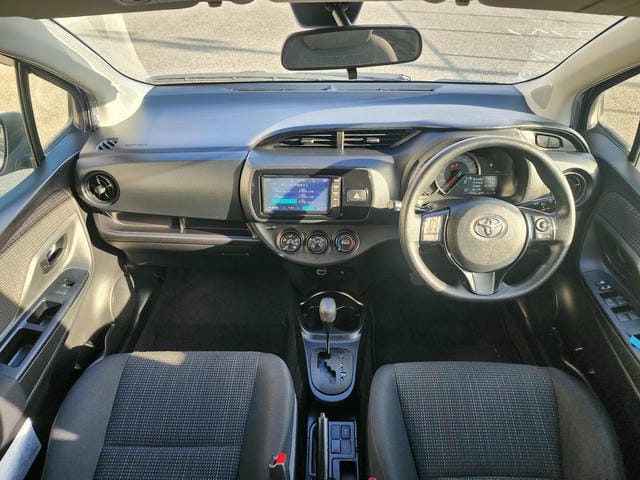 TOYOTA VITZ F WELCAB 2019/11 photo 10