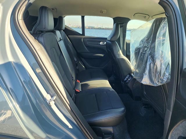 VOLVO XC40 T4 MOMENTUM 2019/12 photo 12