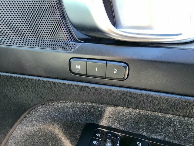 VOLVO XC40 T4 MOMENTUM 2019/12 photo 18