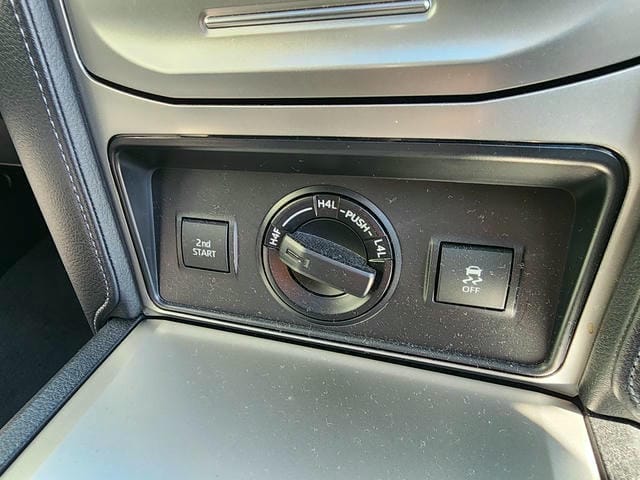 TOYOTA LAND CRUISER PRADO TX L PACKAGE 2019/9 photo 25