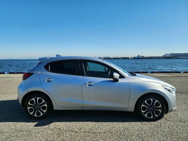 2019 Mazda Demio, photo 2 of 5