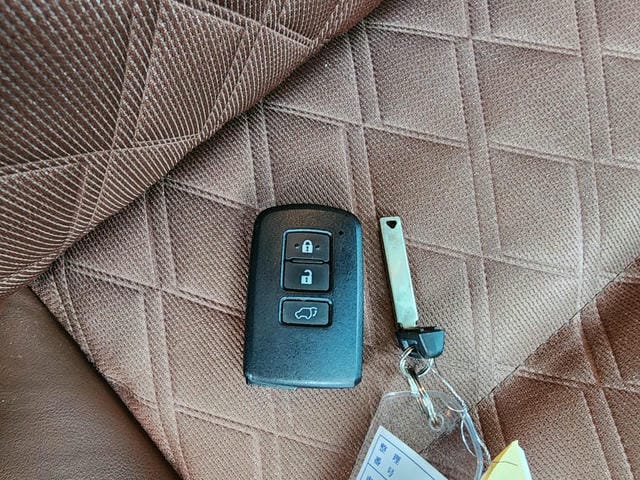 TOYOTA HARRIER PREMIUM 2019/2 photo 23
