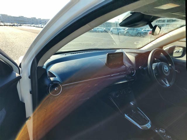 MAZDA DEMIO 15S 2019/9 photo 9