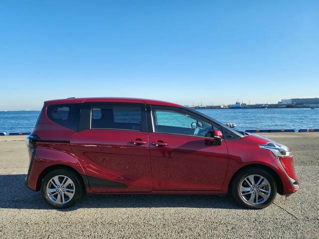 TOYOTA SIENTA G 2019/9 photo 2