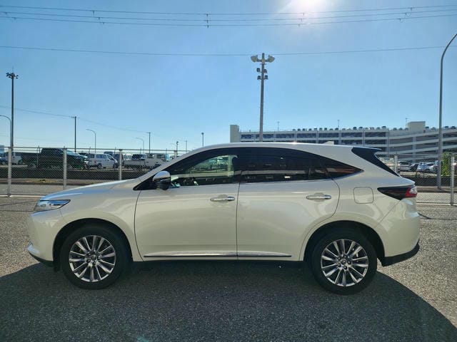 TOYOTA HARRIER PREMIUM 2019/6 photo 6