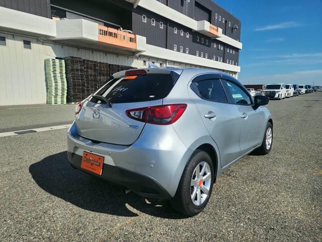 MAZDA DEMIO 15S 2019/7 photo 3