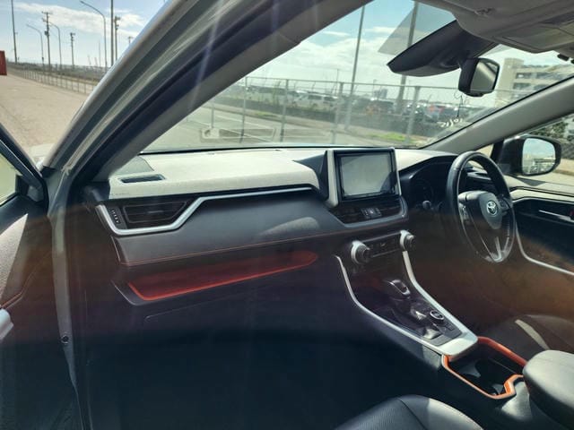 TOYOTA RAV4 ADVENTURE 4WD 2019/6 photo 9