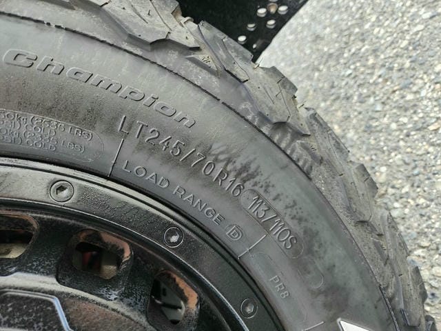 TOYOTA RAV4 ADVENTURE 4WD 2019/6 photo 27