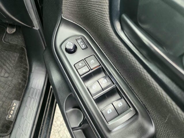 TOYOTA VOXY X 2019/12 photo 19