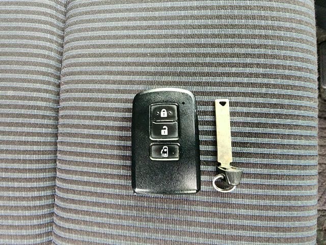 TOYOTA VOXY X 2019/12 photo 20