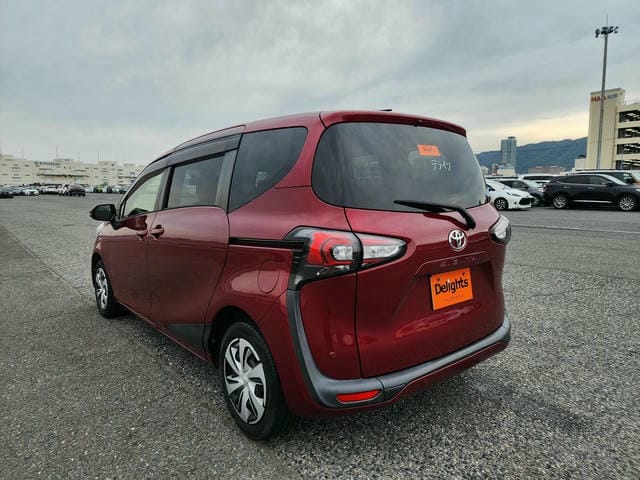 TOYOTA SIENTA G CUERO 2019/ photo 5
