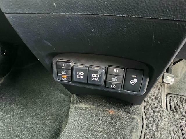 TOYOTA SIENTA G CUERO 2019/ photo 24