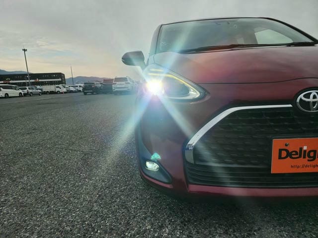 TOYOTA SIENTA G CUERO 2019/ photo 31