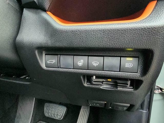 TOYOTA RAV4 ADVENTURE 4WD 2019/11 photo 19