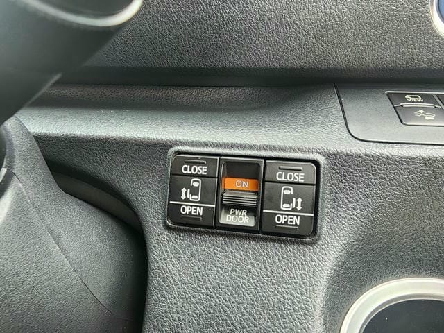 TOYOTA SIENTA HYBRID G 2019/1 photo 22