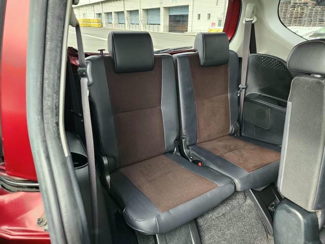 TOYOTA SIENTA G CUERO 2019/7 photo 14