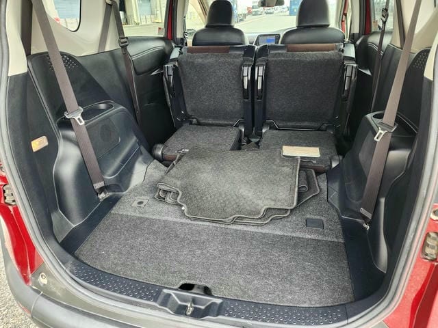 TOYOTA SIENTA G CUERO 2019/7 photo 16
