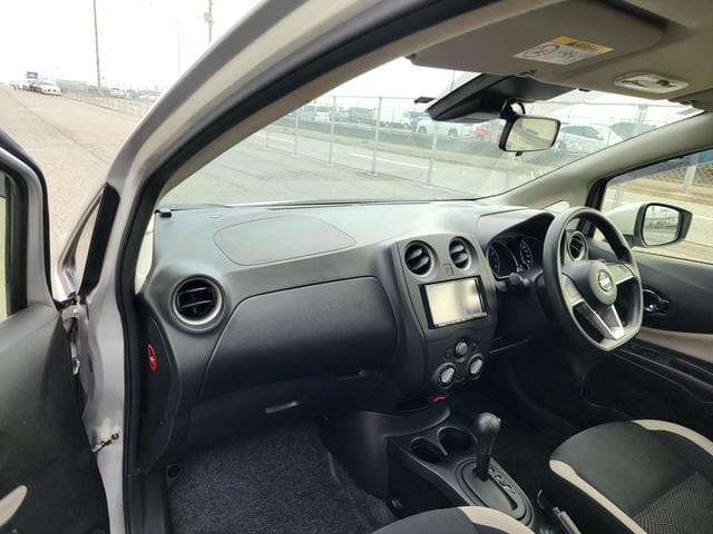 NISSAN NOTE X 2019/10 photo 9