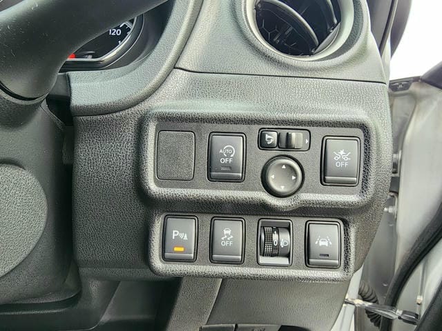 NISSAN NOTE X 2019/10 photo 17