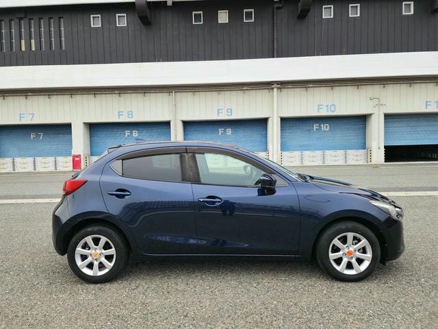 MAZDA DEMIO 15S 2019/2 photo 2