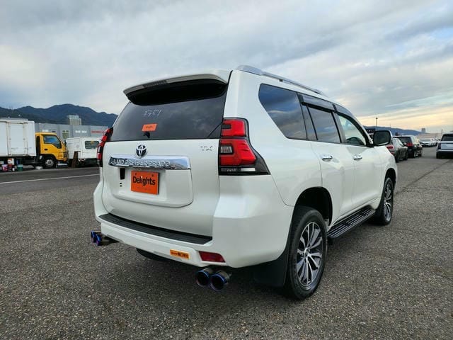 TOYOTA LAND CRUISER PRADO TX L PACKAGE SUNROOF 2019/2 photo 3