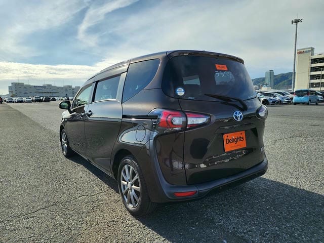 TOYOTA SIENTA HYBRID G CUERO 2019/1 photo 5