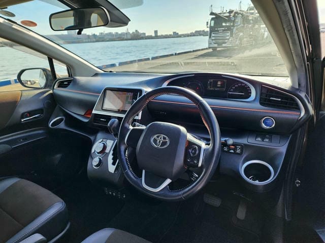 TOYOTA SIENTA HYBRID G CUERO 2019/1 photo 8