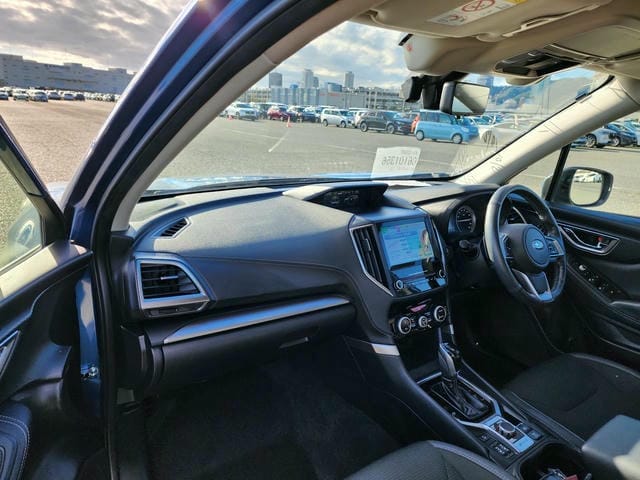 SUBARU FORESTER TOURING 4WD 2019/8 photo 9