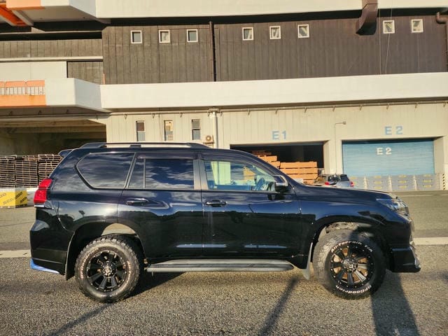 TOYOTA LAND CRUISER PRADO TX SUNROOF 4WD  2019/6 photo 2