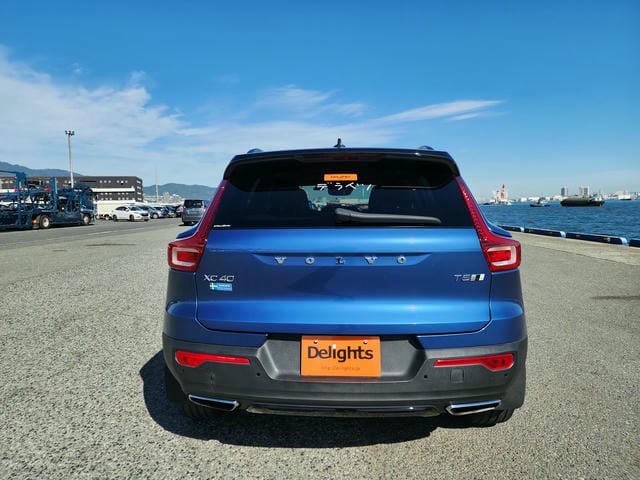 VOLVO XC40 T5 AWD R-DESIGN SUNROOF 2019/6 photo 4