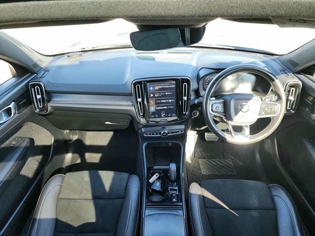 VOLVO XC40 T5 AWD R-DESIGN SUNROOF 2019/6 photo 10