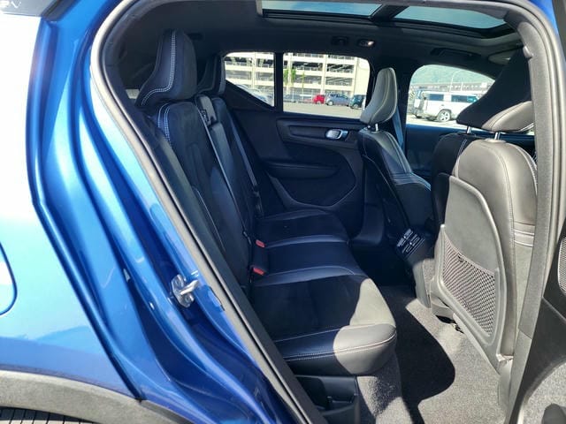 VOLVO XC40 T5 AWD R-DESIGN SUNROOF 2019/6 photo 12