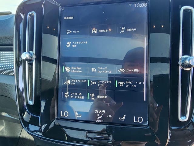 VOLVO XC40 T5 AWD R-DESIGN SUNROOF 2019/6 photo 24